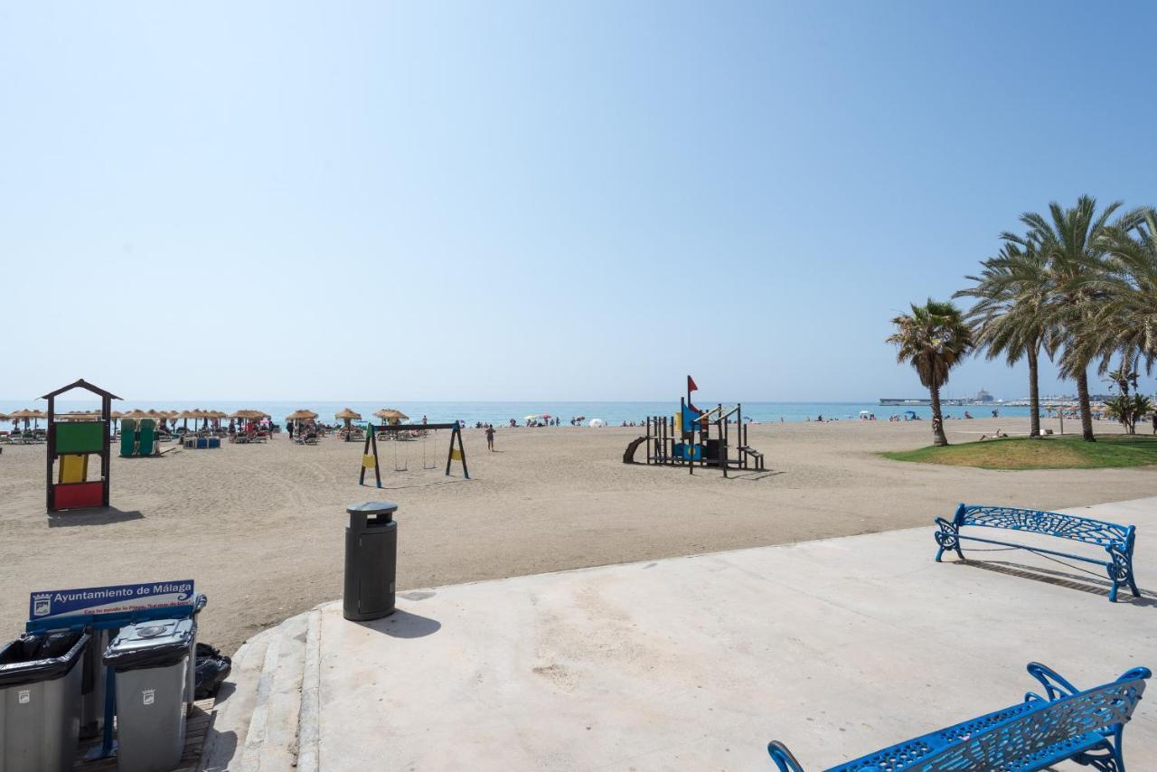 Caleta Homes - Apartamentos Pompidou Malaga Bagian luar foto